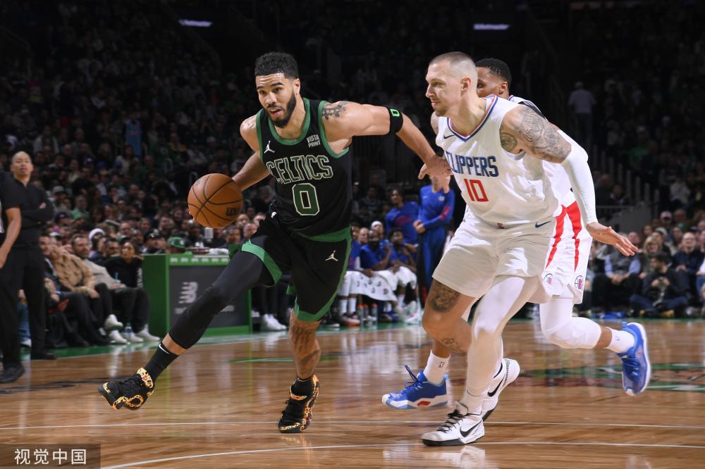 逐步演变为 逐步演变为