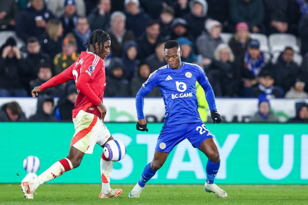 们很难与阿 们很难与阿