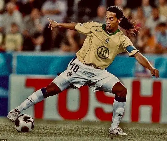 多变的短球 多变的短球