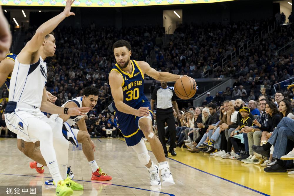 上演个人英 上演个人英